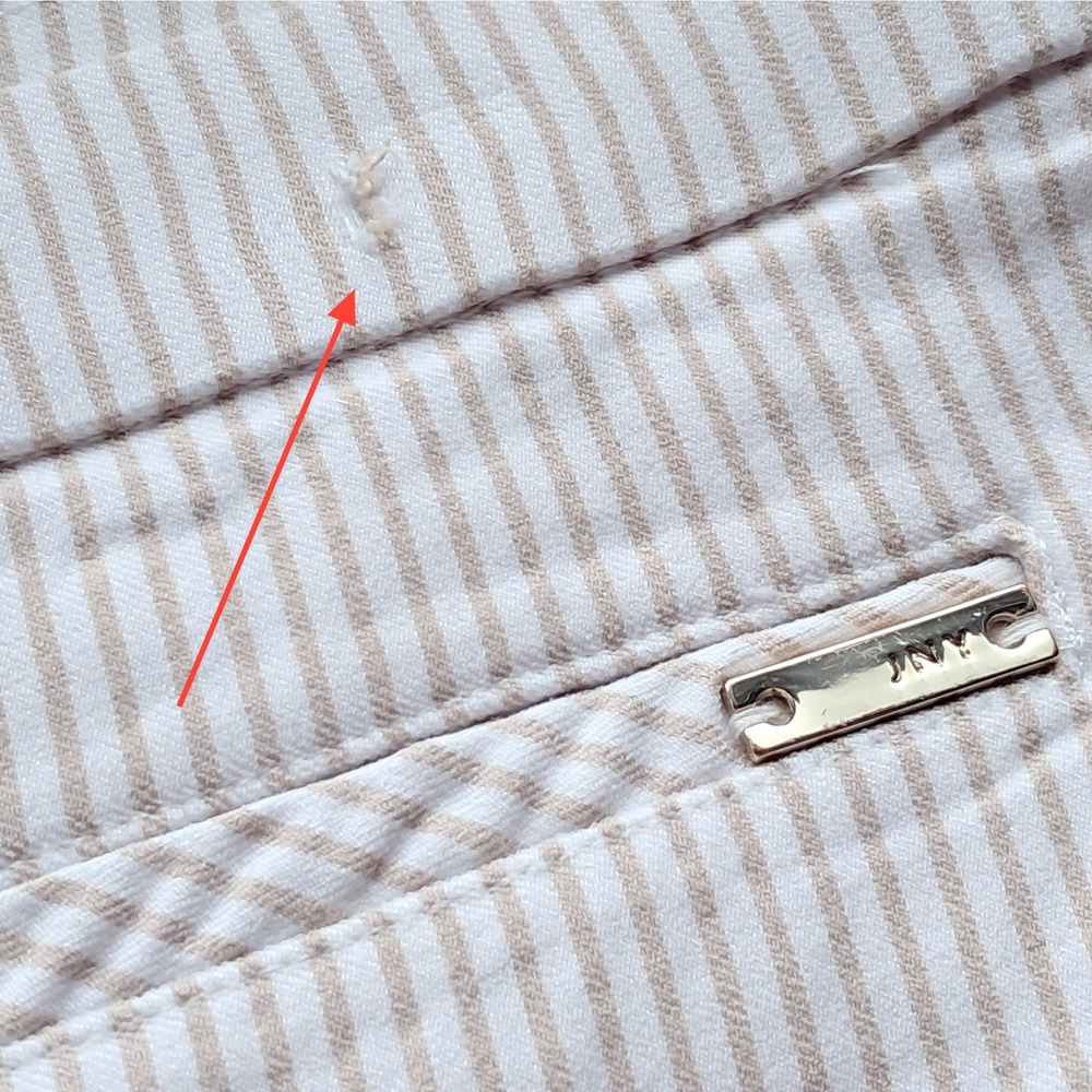 Jones New York Signature Tan White Striped Pull On Shorts Womens Medium Stretch‎ - Picture 6 of 9
